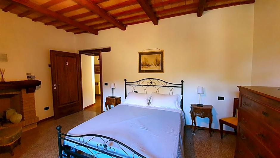 Photo 1 of 18 of Quadruple Room with Private Bathroom