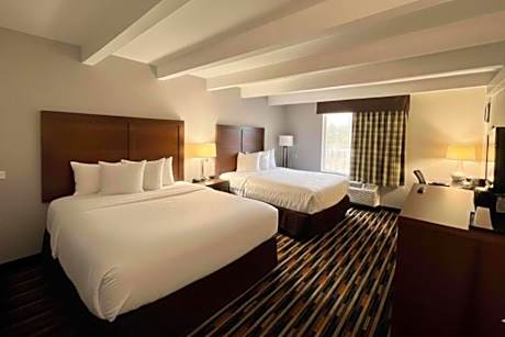 Double Room with Two Double Beds and Roll-In Shower - Non-Smoking