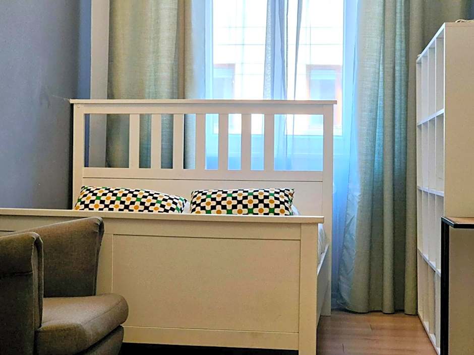 PINI HOSTEL - Przytulne pokoje w centrum Krakowa