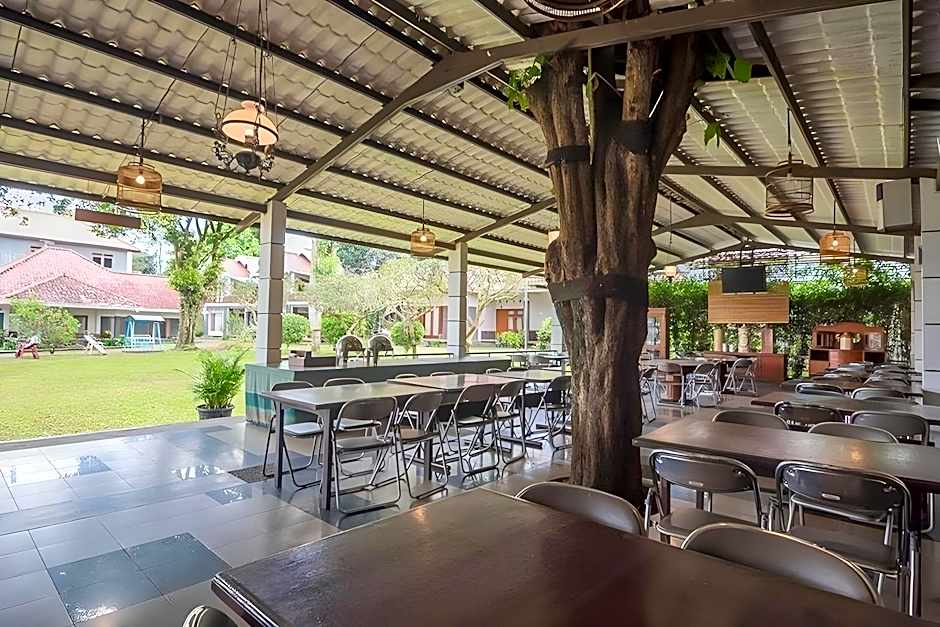 Yehezkiel Hotel Lembang Mitra RedDoorz