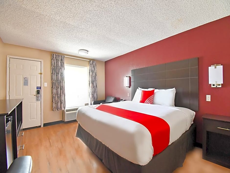 OYO Hotel Tyler Northwest Mineola Hwy
