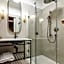 Palatinus Boutique Hotel