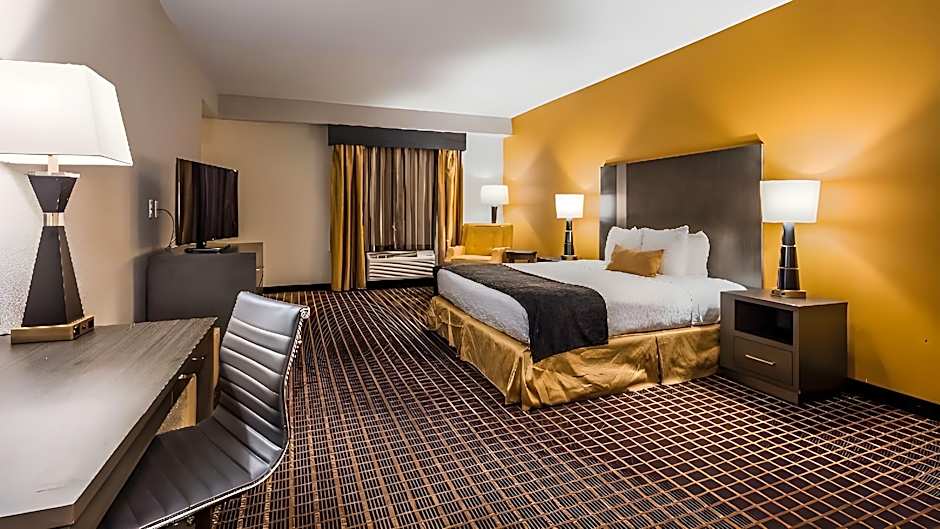 Best Western Plus Lampasas Inn & Suites