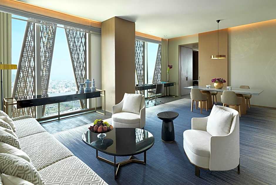 Four Seasons Hotel Kuwait at Burj Alshaya