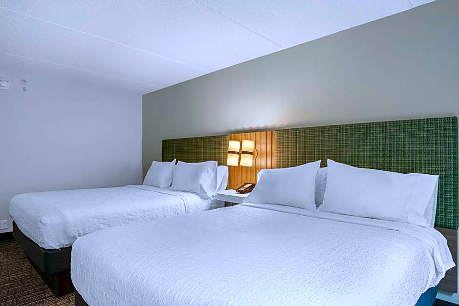 Hampton Inn By Hilton & Suites Lake George, NY