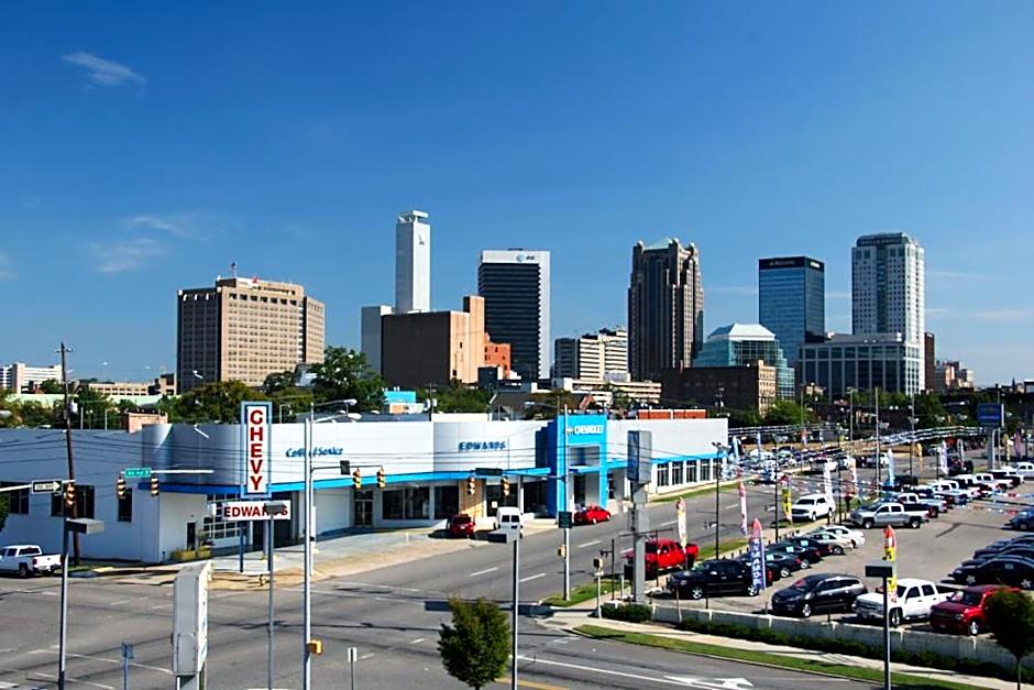 Kings Inn Civic Center/UAB