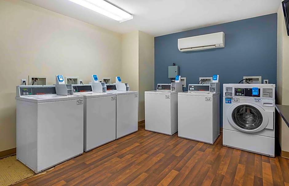 Extended Stay America Suites - Newark - Woodbridge