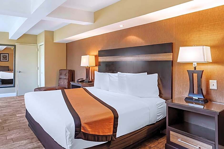 Best Western Plus Newark Airport West