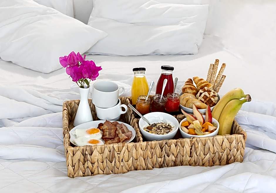 Amity Suites - Adults Only