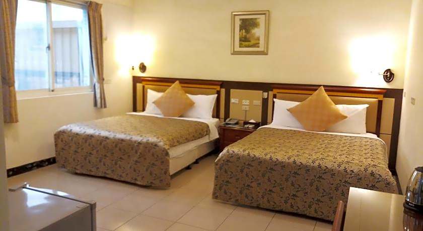 Puti Commercial Hotel