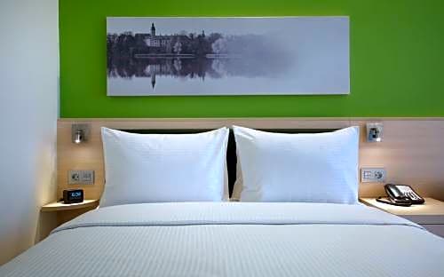 Hampton by Hilton Minsk City Centre