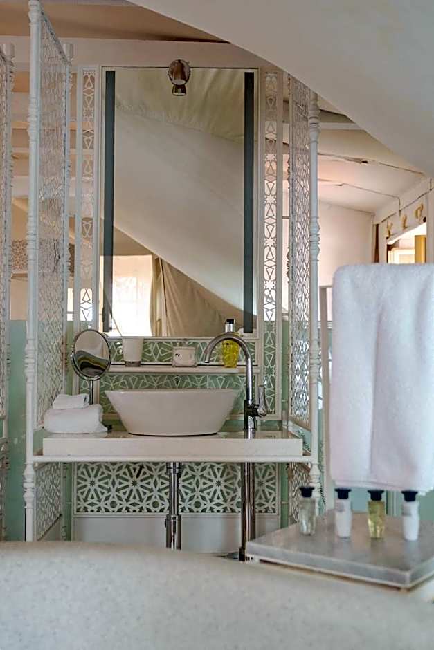 Lesic Dimitri Palace