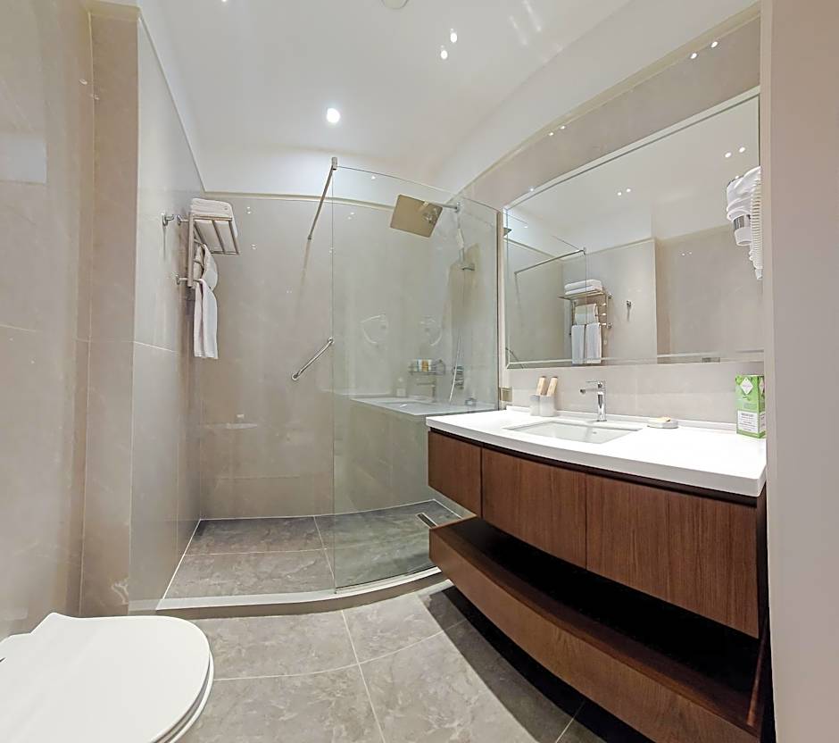 Grand Tien Shan Hotel