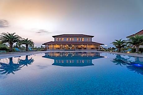 River Bank Jungle Resort