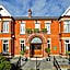 Maples House Hotel