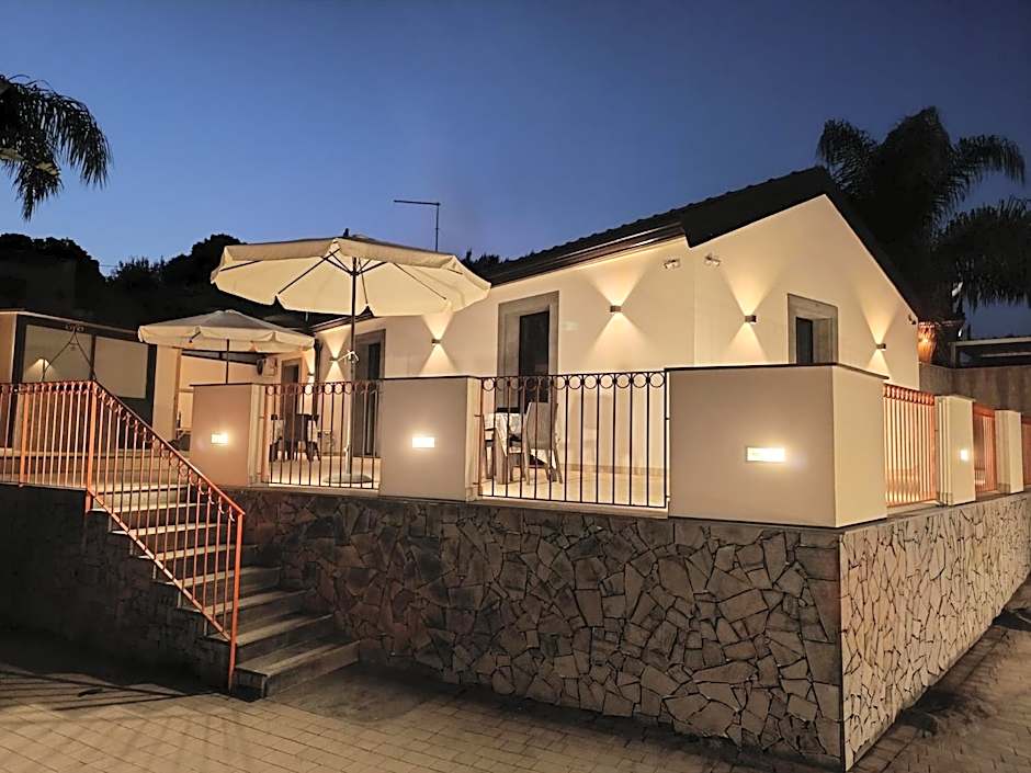 Villa Feluchia Tra Il Mare E Il Vulcano