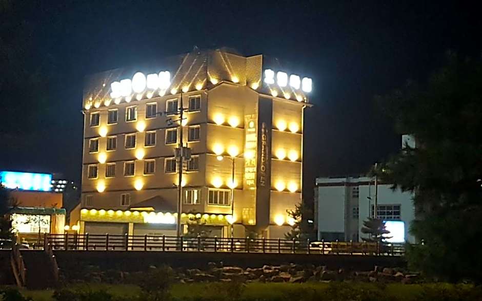 Asan (Dogo) Time Oncheon Hotel