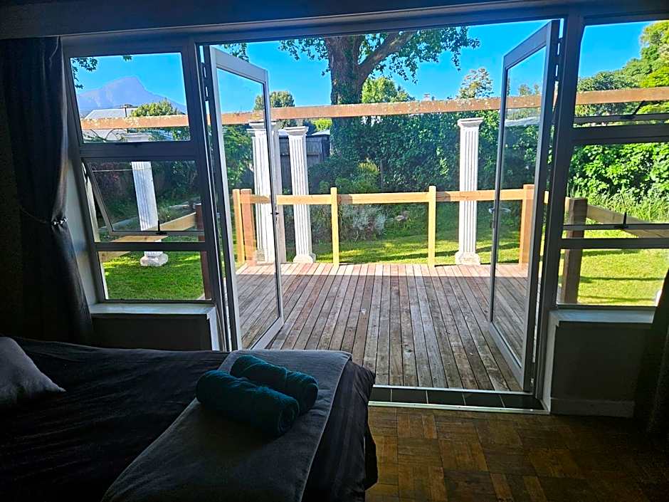 Bloom Guest House