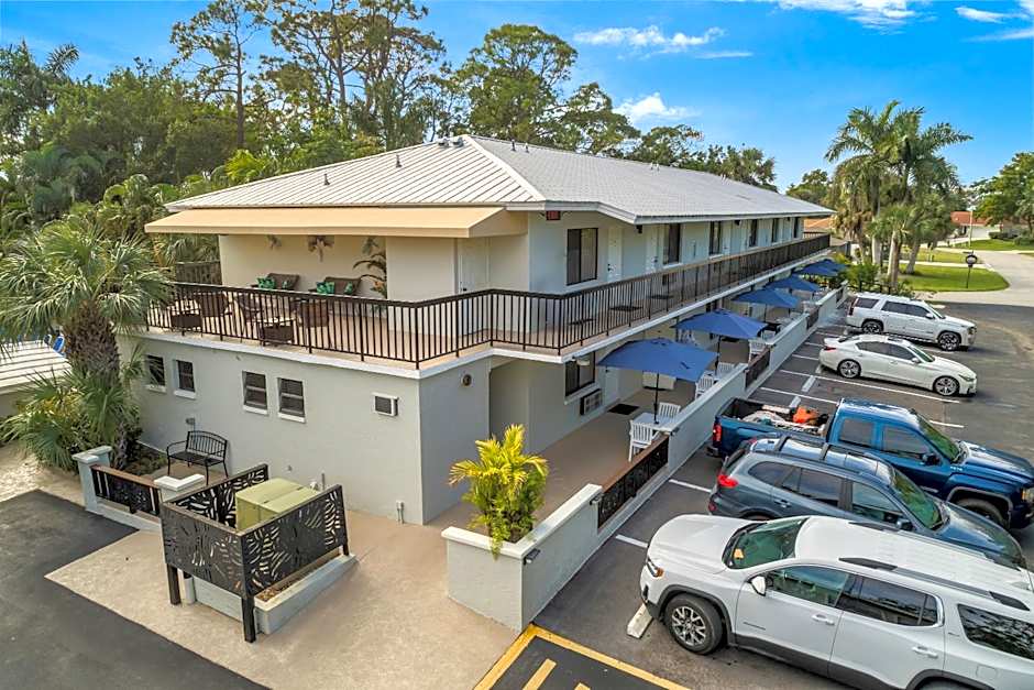 The Fairways Inn of Naples
