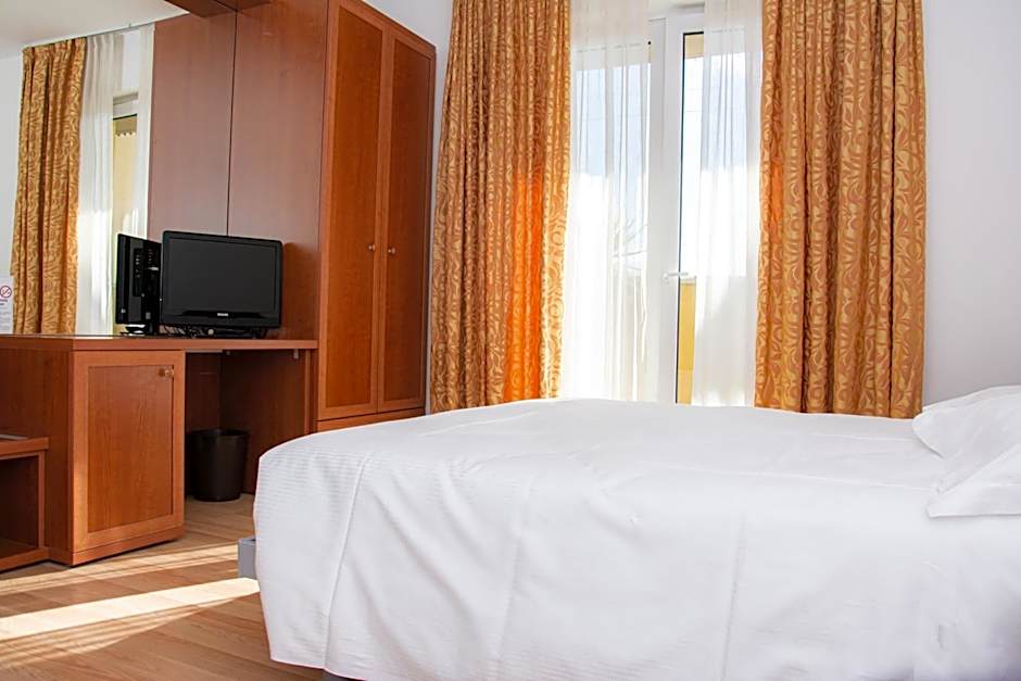 Hotel Nuova Barcaccia