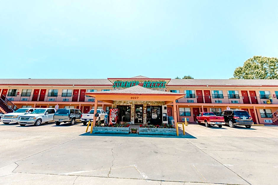 Summer Breeze Motel
