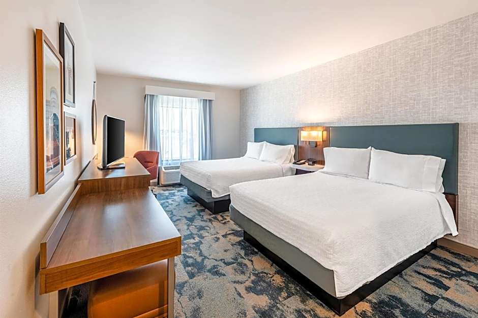 Hampton Inn By Hilton & Suites Glenarden/Washington DC