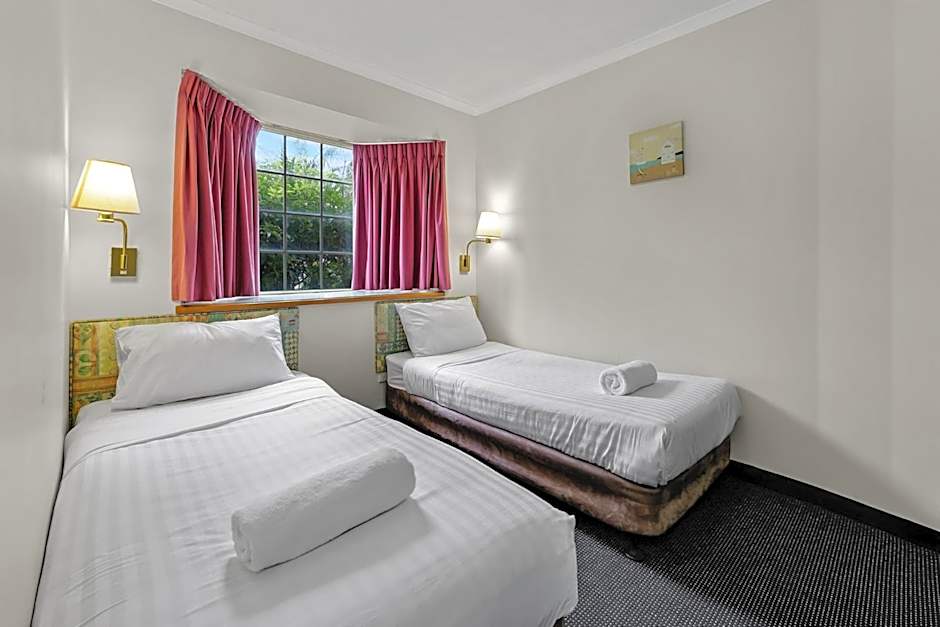 Sapphire Waters Motor Inn