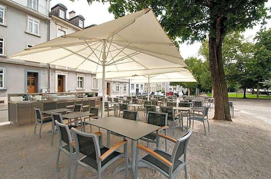 Hotel Resslirytti
