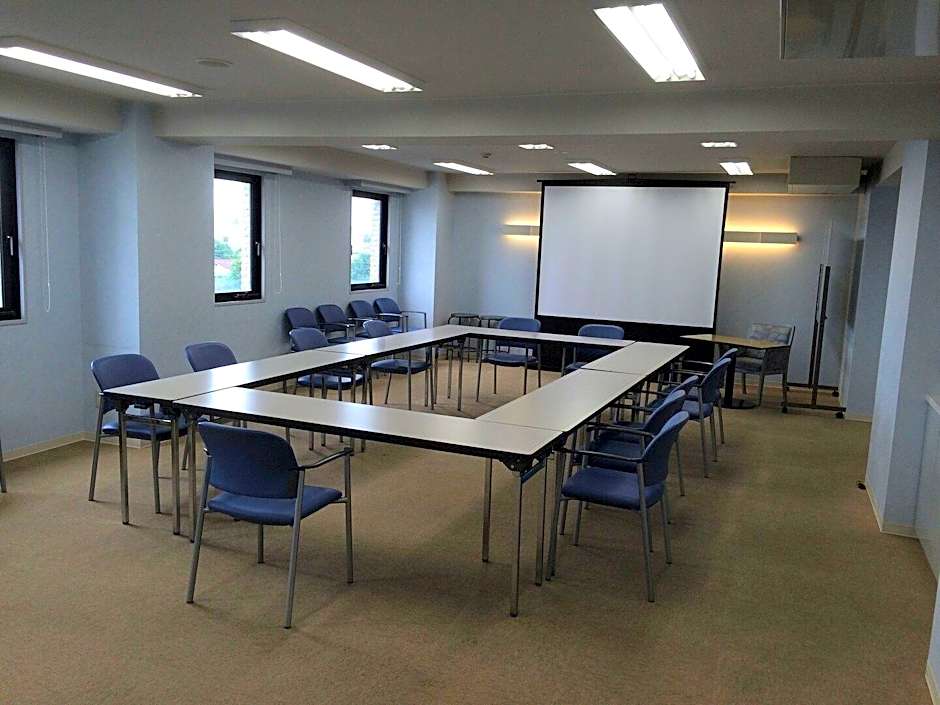 Hotel Crown Hills Takaoka