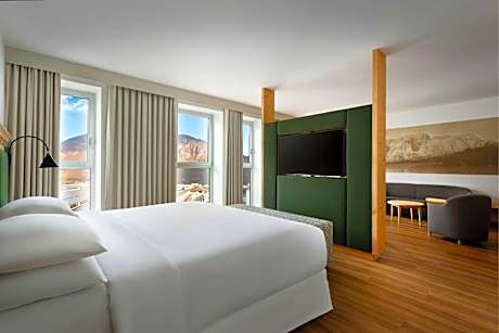 Tyrolean King Suite