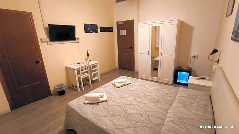 Giappone Inn Parking Hotel