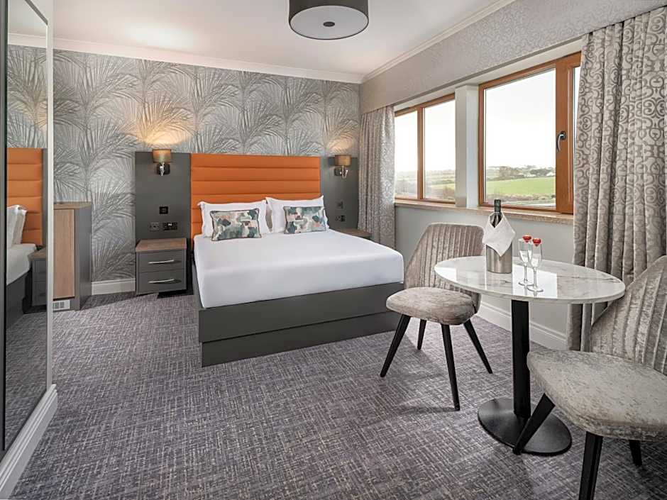 Diamond Coast Hotel