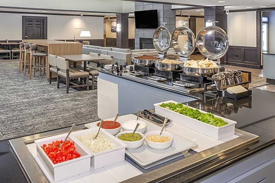 Staybridge Suites Williamsville - Buffalo