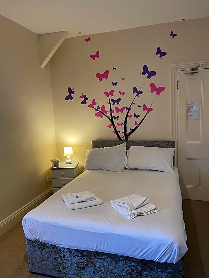 Foto 1 von 6 von Standard Double Room with Shared Bathroom