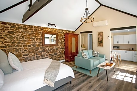 Settlers Cottage