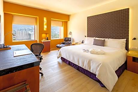 Camino Real Club King