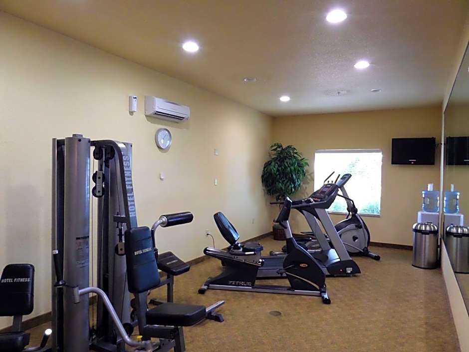 Baymont by Wyndham Pearsall