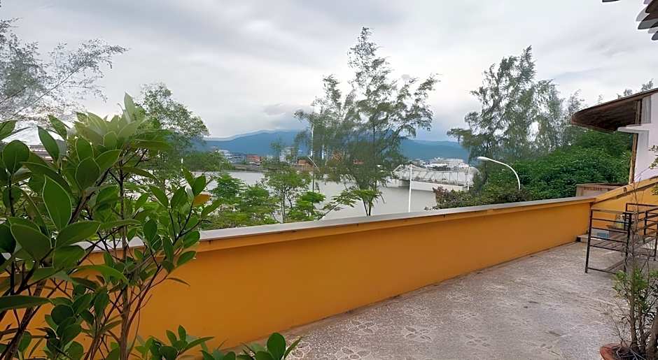 Good Morning Kampot Guesthouse