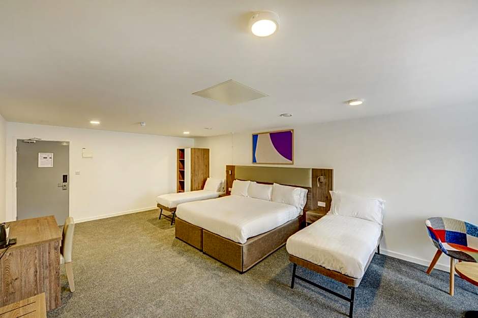 OYO Plymouth Central