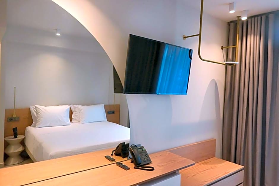 Balance Accommodation