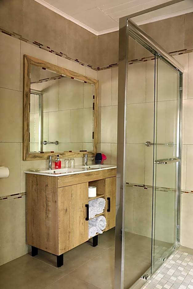 Villa Ticino Guest House