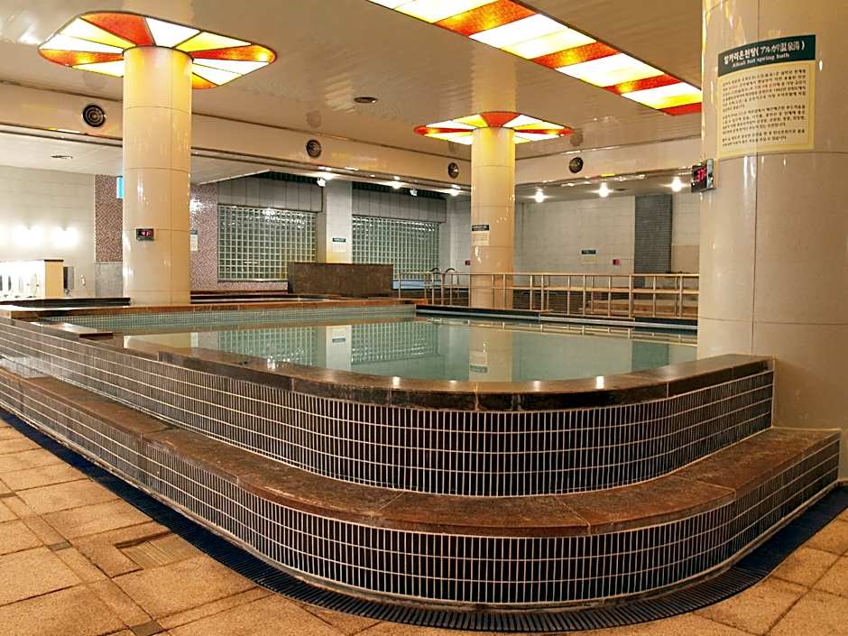 Osaek Greenyard Hotel