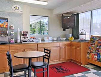 Americas Best Value Inn Tucker