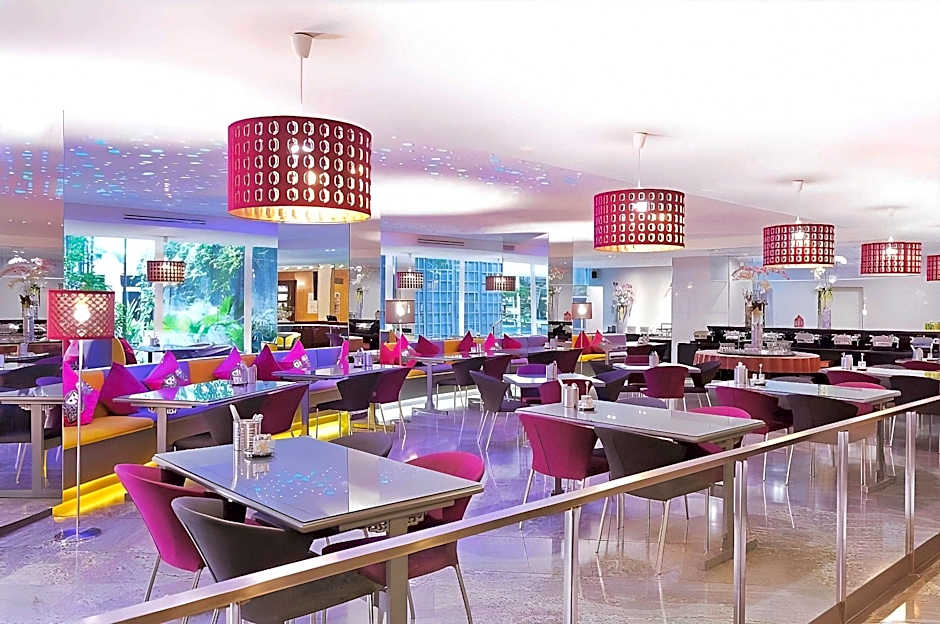 Ambassador Hotel Bangkok