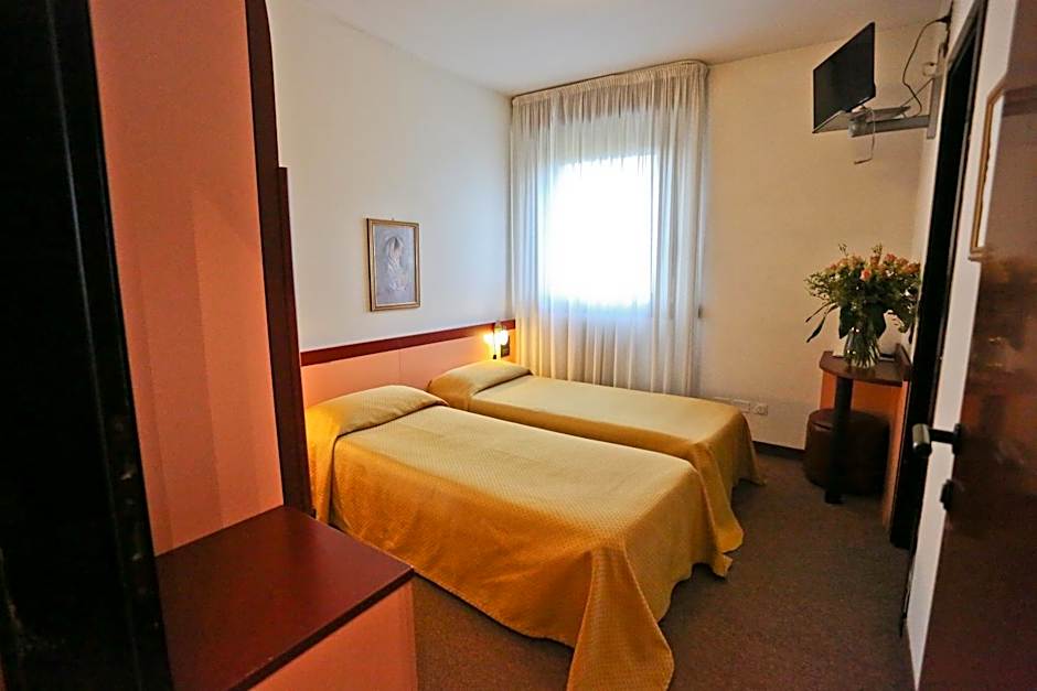 Hotel Due Ragni e Ristorante