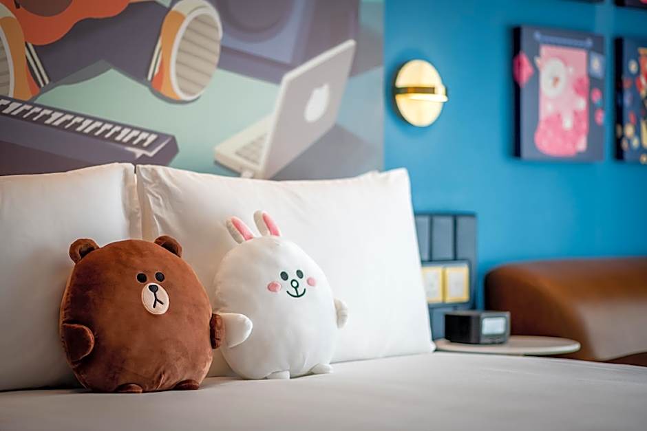 LINE FRIENDS PRESENTS CASA DE AMIGO