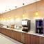 La Quinta Inn & Suites by Wyndham San Marcos Outlet Mall