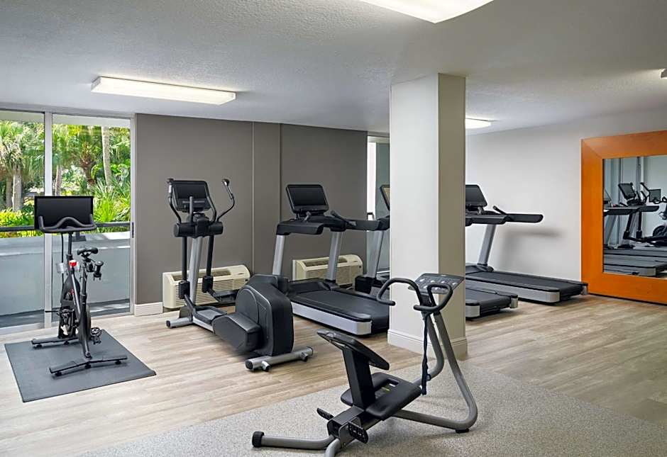 DoubleTree Hilton Hotel Exec Meeting Center Palm Beach Gardens