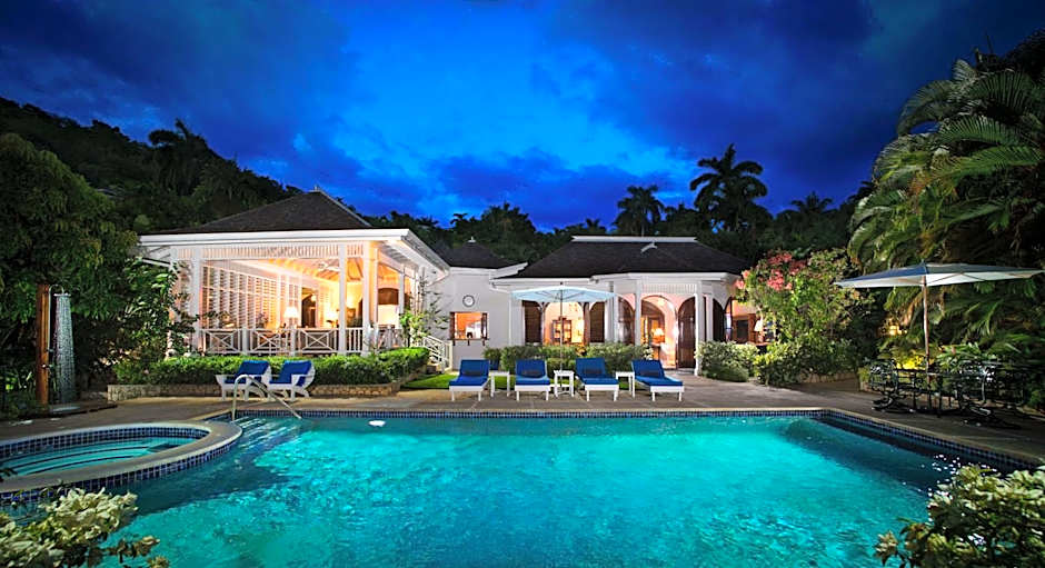 Round Hill Hotel & Villas