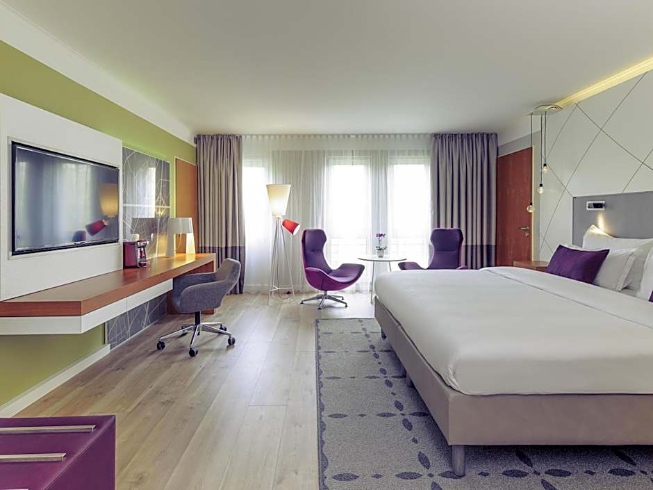 Mercure Kamen Unna